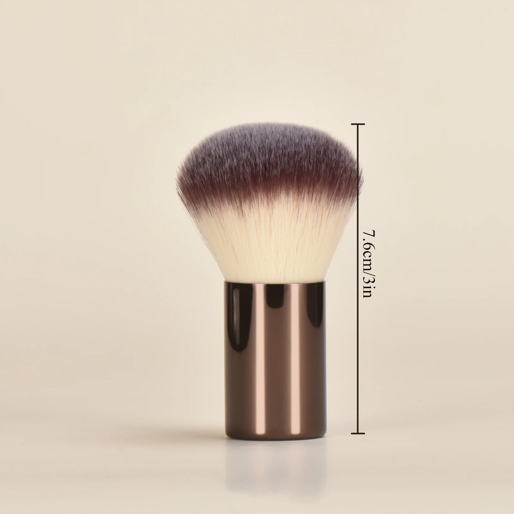 Single Metal Makeup Brush Portable Travel Loose Powder Blush Foundation Contouring Smudge Brush for On-the-Go Beauty Essentials